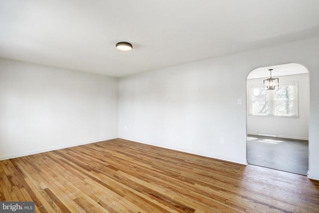 254 BLUE ROCK RD, Millersville, PA 17551