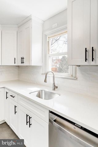 254 BLUE ROCK RD, Millersville, PA 17551