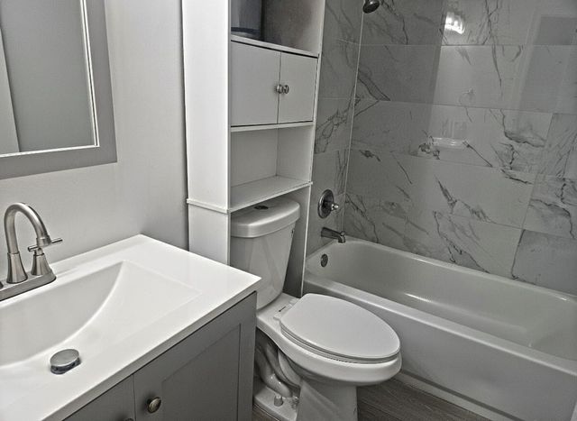 8205 SW 12th Place, North Lauderdale, FL 33068