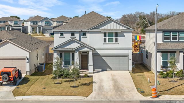 2906 Vista Pkwy, New Braunfels, TX 78130