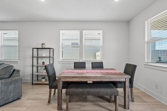 2906 Vista Pkwy, New Braunfels, TX 78130