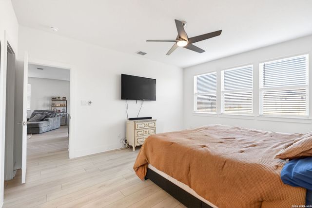 2906 Vista Pkwy, New Braunfels, TX 78130