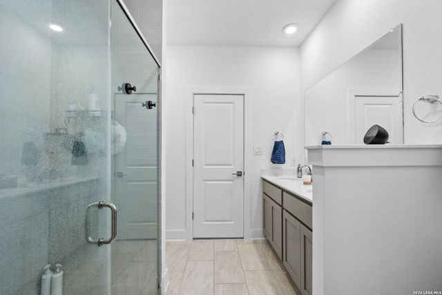 2906 Vista Pkwy, New Braunfels, TX 78130