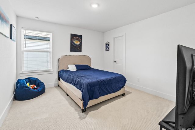 2906 Vista Pkwy, New Braunfels, TX 78130