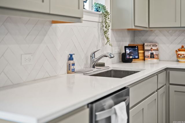 2906 Vista Pkwy, New Braunfels, TX 78130