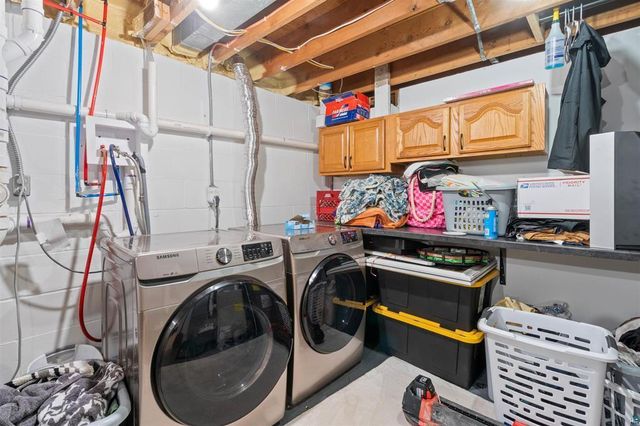 4948 Nelsondale Road, Duluth, MN 55811