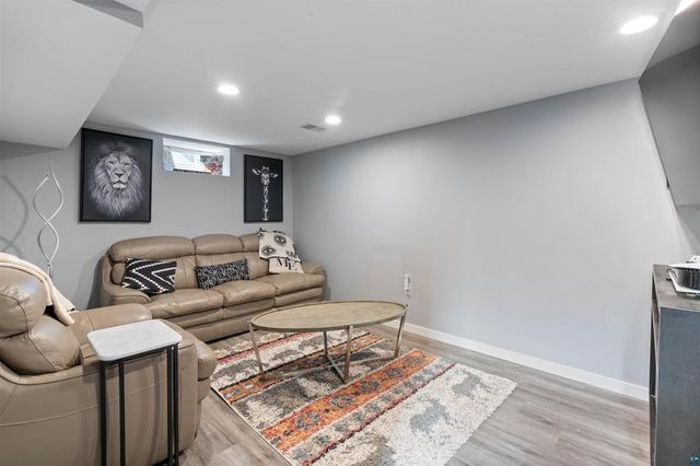 4948 Nelsondale Road, Duluth, MN 55811