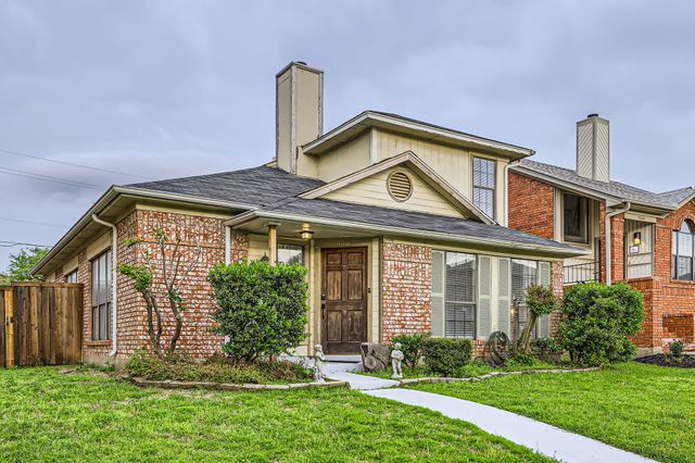 1106 Alameda Drive, Carrollton, TX 75007