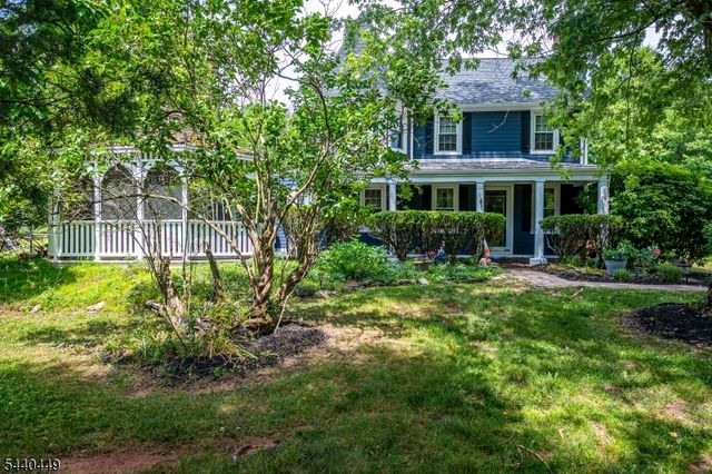 78 Falcon Rd, Hillsborough Twp., NJ 08844