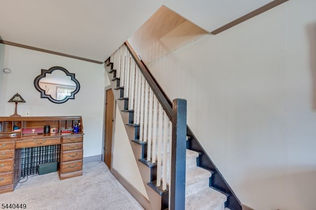 78 Falcon Rd, Hillsborough Twp., NJ 08844