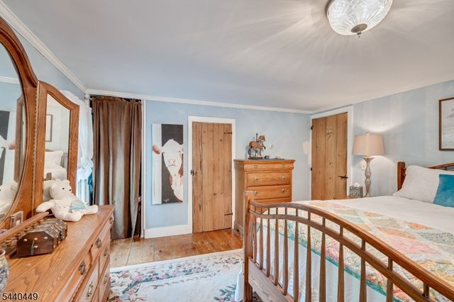 78 Falcon Rd, Hillsborough Twp., NJ 08844