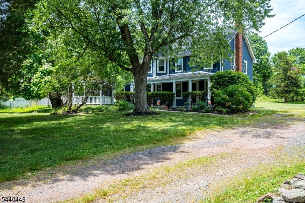 78 Falcon Rd, Hillsborough Twp., NJ 08844 — photo 2