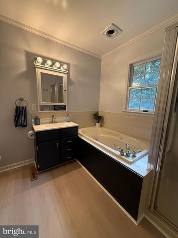 11215 SAINT MARTINS PKWY, Berlin, MD 21811