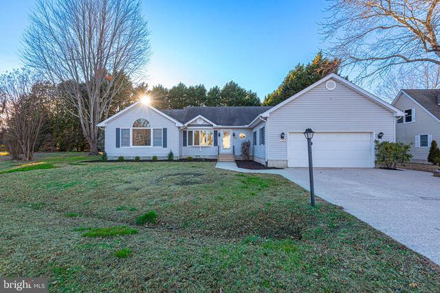 11215 SAINT MARTINS PKWY, Berlin, MD 21811