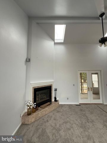 11215 SAINT MARTINS PKWY, Berlin, MD 21811