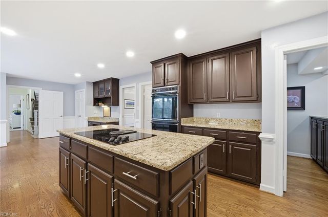 3316 Upper Palace GRN, Virginia Beach, VA 23452