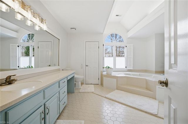 3316 Upper Palace GRN, Virginia Beach, VA 23452