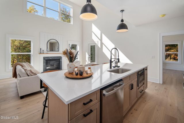 24 Hill Crest Lane UNIT 5, Lake George, NY 12845