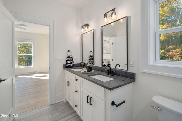 24 Hill Crest Lane UNIT 5, Lake George, NY 12845