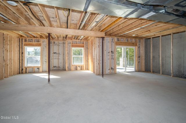 24 Hill Crest Lane UNIT 5, Lake George, NY 12845