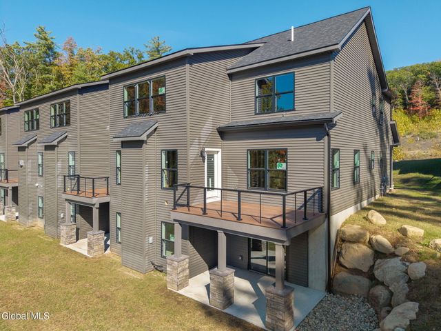 24 Hill Crest Lane UNIT 5, Lake George, NY 12845