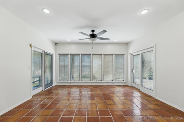 5219 S 265th West Avenue, Sand Springs, OK 74063