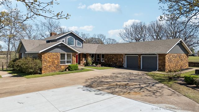 5219 S 265th West Avenue, Sand Springs, OK 74063