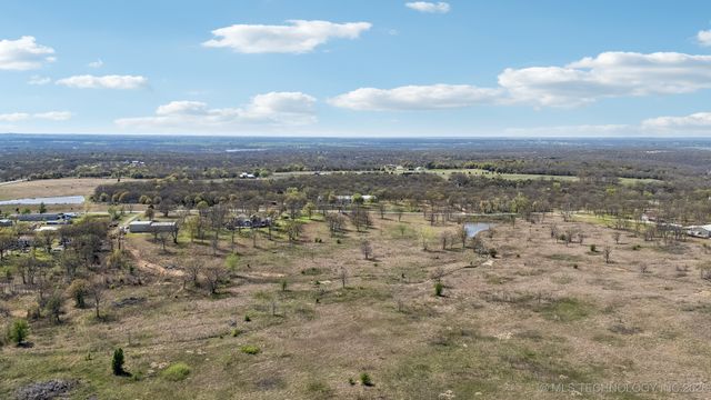 5219 S 265th West Avenue, Sand Springs, OK 74063