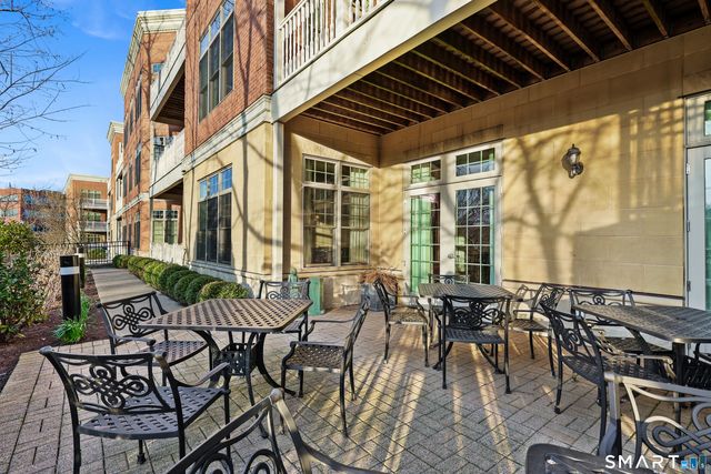 50 Stone Ridge Way 2A, Fairfield, CT 06824