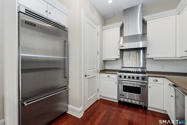 50 Stone Ridge Way 2A, Fairfield, CT 06824