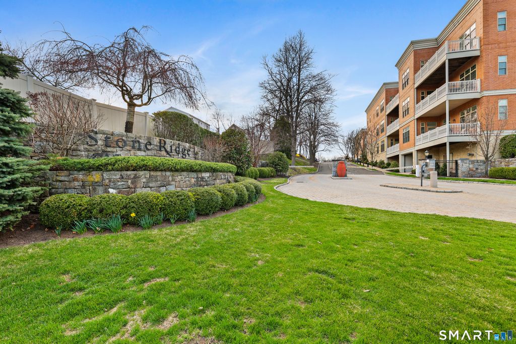 50 Stone Ridge Way 2A, Fairfield, CT 06824