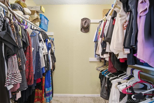 144 S 176th West Place, Sand Springs, OK 74063