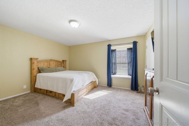 144 S 176th West Place, Sand Springs, OK 74063