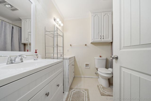 144 S 176th West Place, Sand Springs, OK 74063