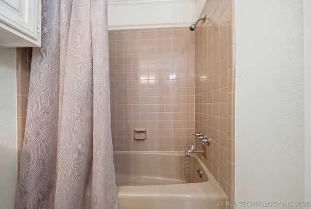 144 S 176th West Place, Sand Springs, OK 74063