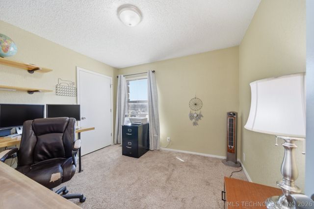 144 S 176th West Place, Sand Springs, OK 74063