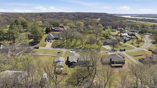 144 S 176th West Place, Sand Springs, OK 74063