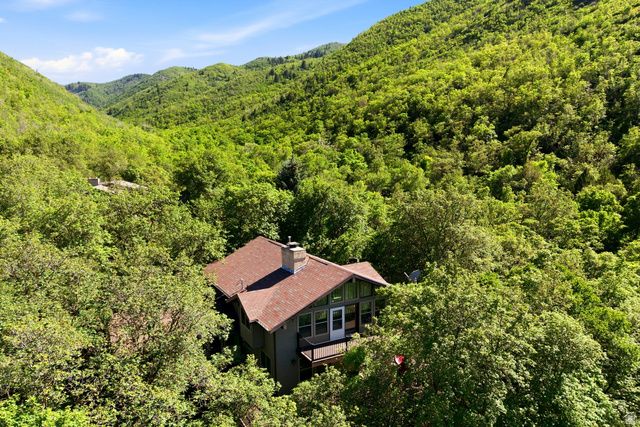 4004 S MOUNTAIN MAPLE LN, Springville, UT 84663