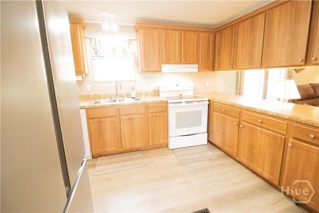 2879 Seed Tick Road, Ellabell, GA 31308