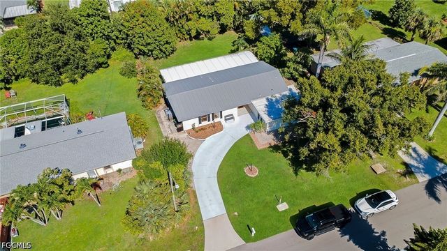 4118 SE 3rd AVE, Cape Coral, FL 33904