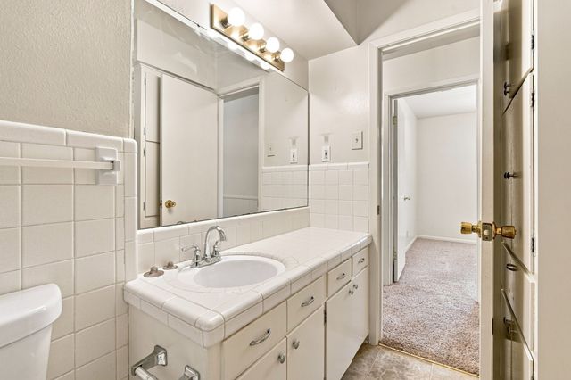 1420 Austin Drive, Ennis, TX 75119