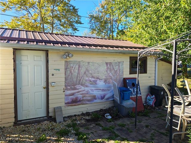 5923 Ogden Avenue, Ashtabula, OH 44004