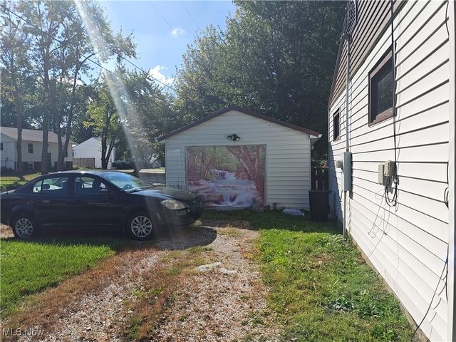 5923 Ogden Avenue, Ashtabula, OH 44004