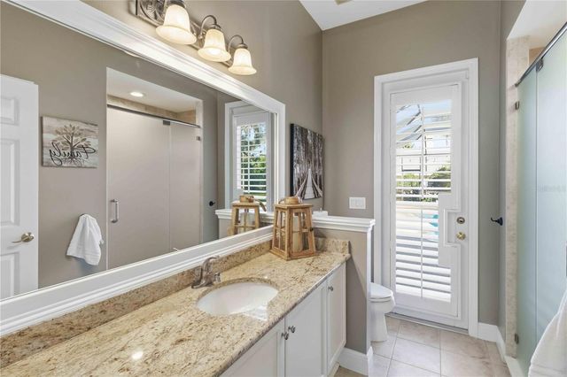 15108 KESTRELGLEN WAY, Lithia, FL 33547