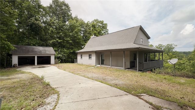 296 Long Mountain Road, Pickens, SC 29671