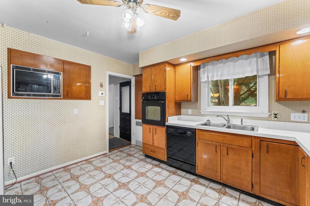 Image 17 of property listing at 7293 BROWNS BRIDGE RD, Fulton, MD 20759