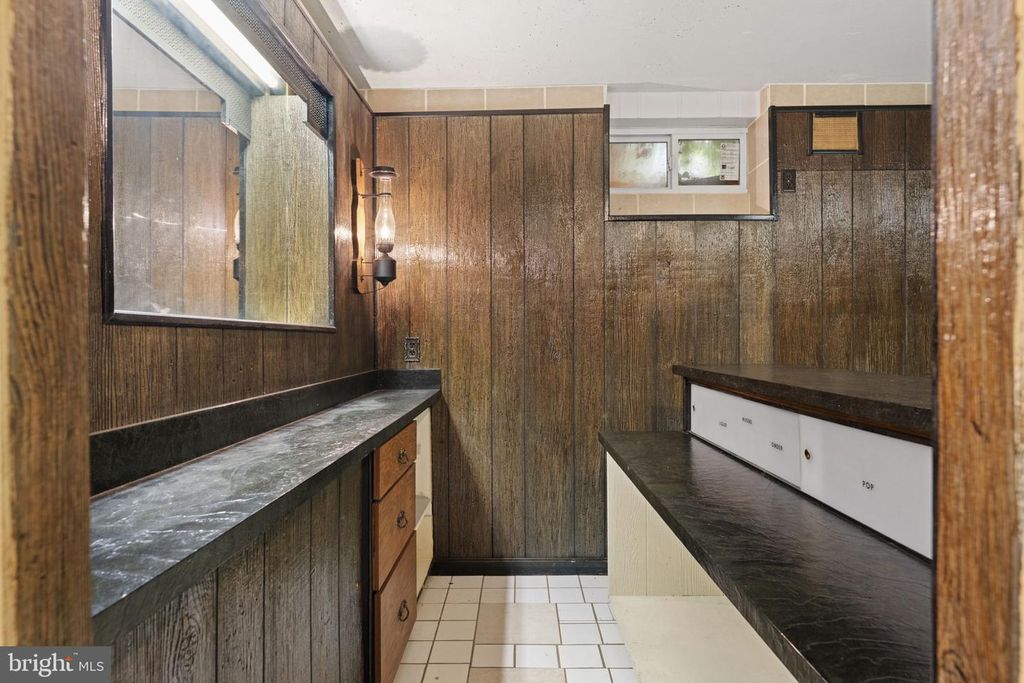 Image 22 of property listing at 7293 BROWNS BRIDGE RD, Fulton, MD 20759