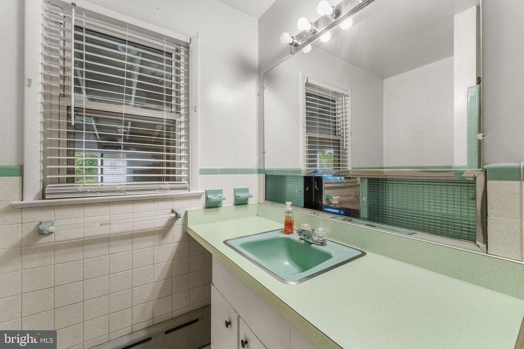 Image 50 of property listing at 7293 BROWNS BRIDGE RD, Fulton, MD 20759