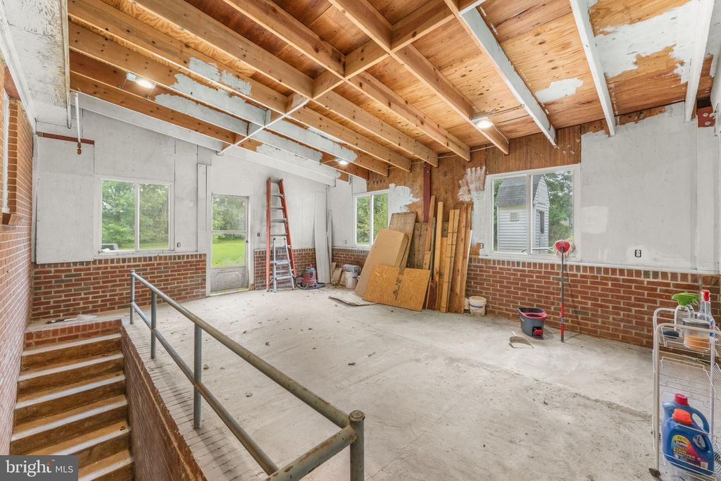 Image 73 of property listing at 7293 BROWNS BRIDGE RD, Fulton, MD 20759