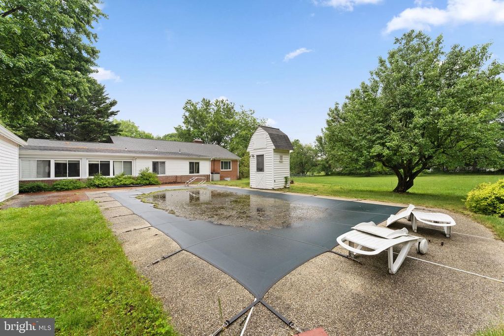 Image 78 of property listing at 7293 BROWNS BRIDGE RD, Fulton, MD 20759